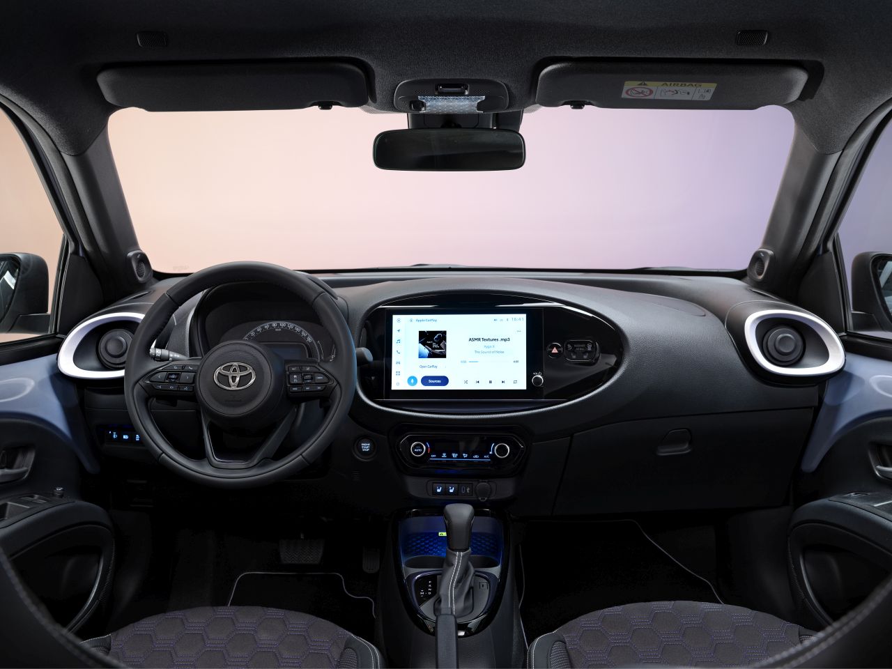 Toyoty Aygo X w wersji specjalnej JBL od 89 900 zł