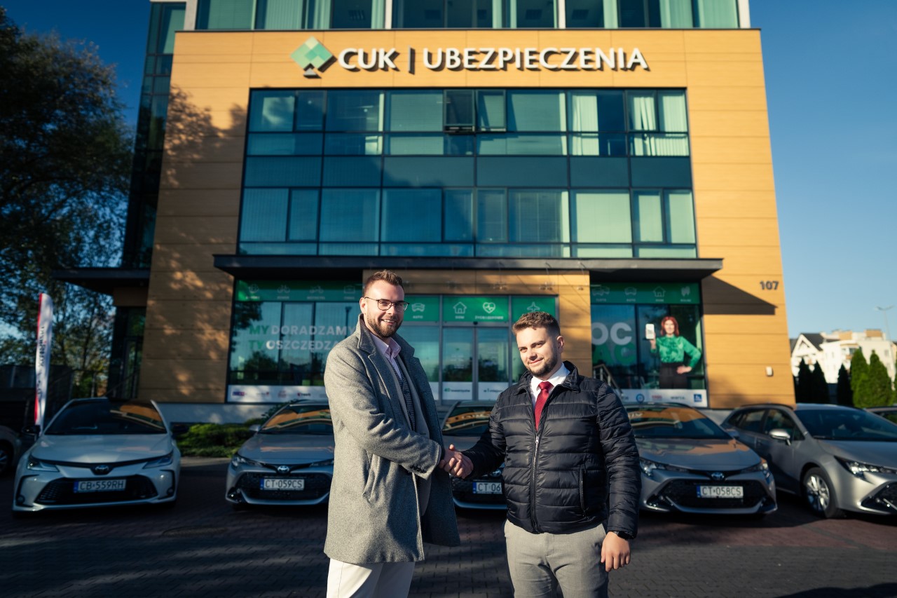 Hybrydowe Corolle TS Kombi we flocie CUK Ubezpieczenia