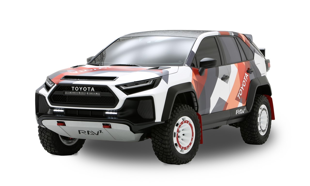 Wyjątkowe prototypy Toyoty na targach SEMA 2024. Land Cruiser z otwartym nadwoziem, off-roadowy RAV4, rajdowe GR86