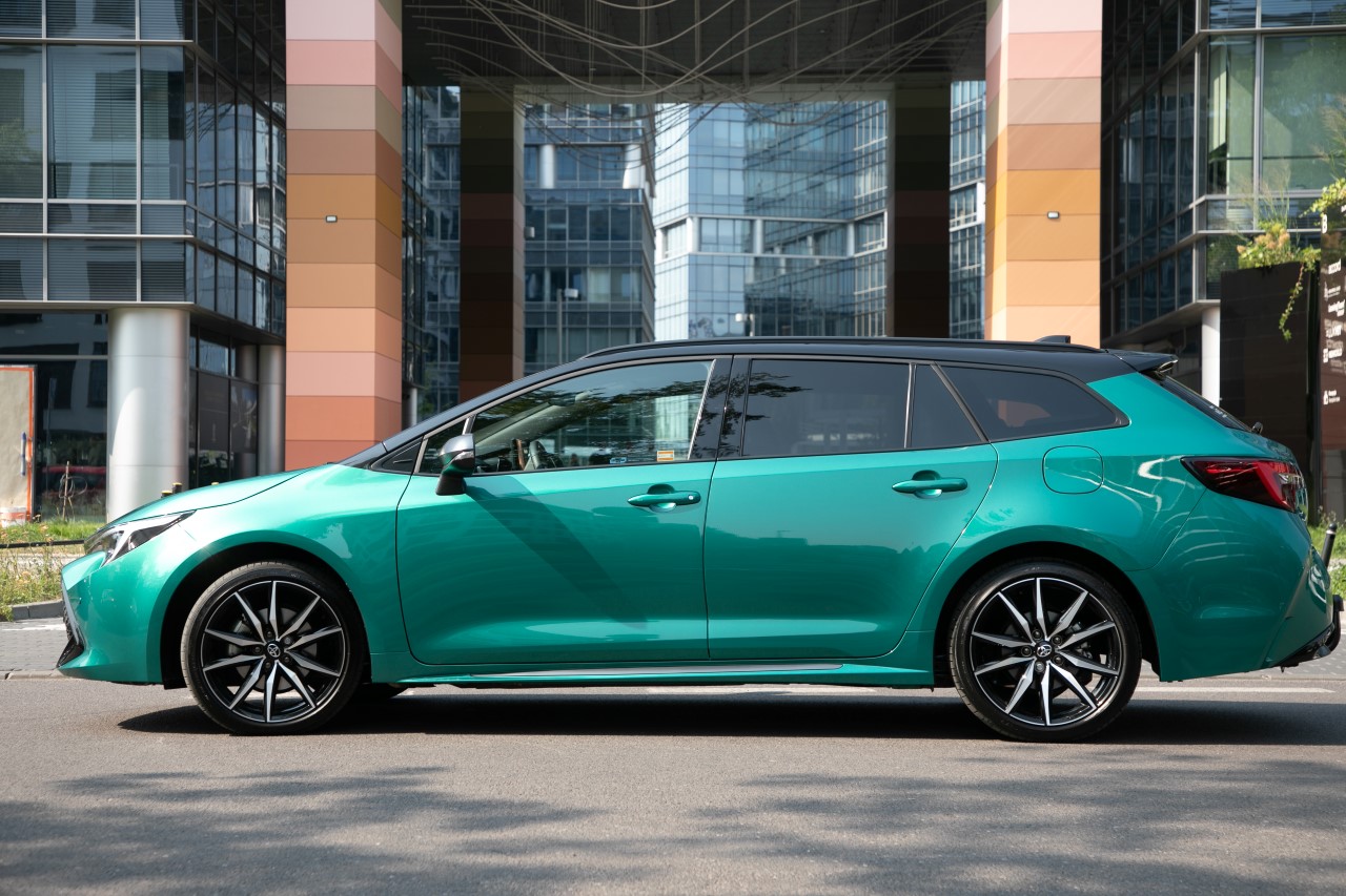 Toyota powiększa przewagę na polskim rynku. Blisko 89 tys. zarejestrowanych aut w 10 miesięcy