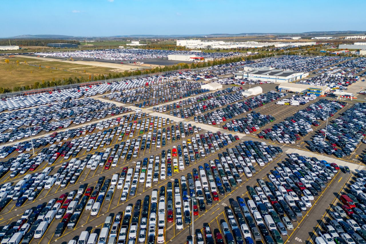 Toyota Motor Europe otwiera w Czechach swój pierwszy mega hub logistyczny