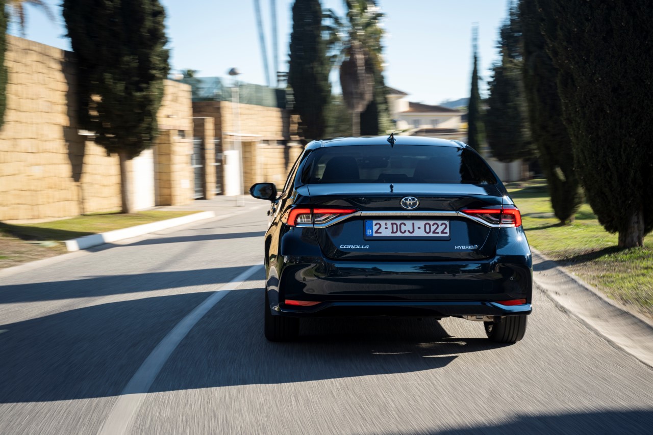 Globalna dominacja Toyoty na rynku motoryzacyjnym. Corolla najpopularniejszym modelem