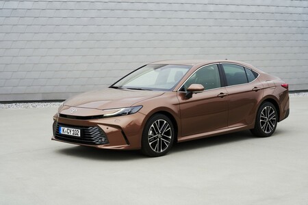 Globalna dominacja Toyoty na rynku motoryzacyjnym. Corolla najpopularniejszym modelem