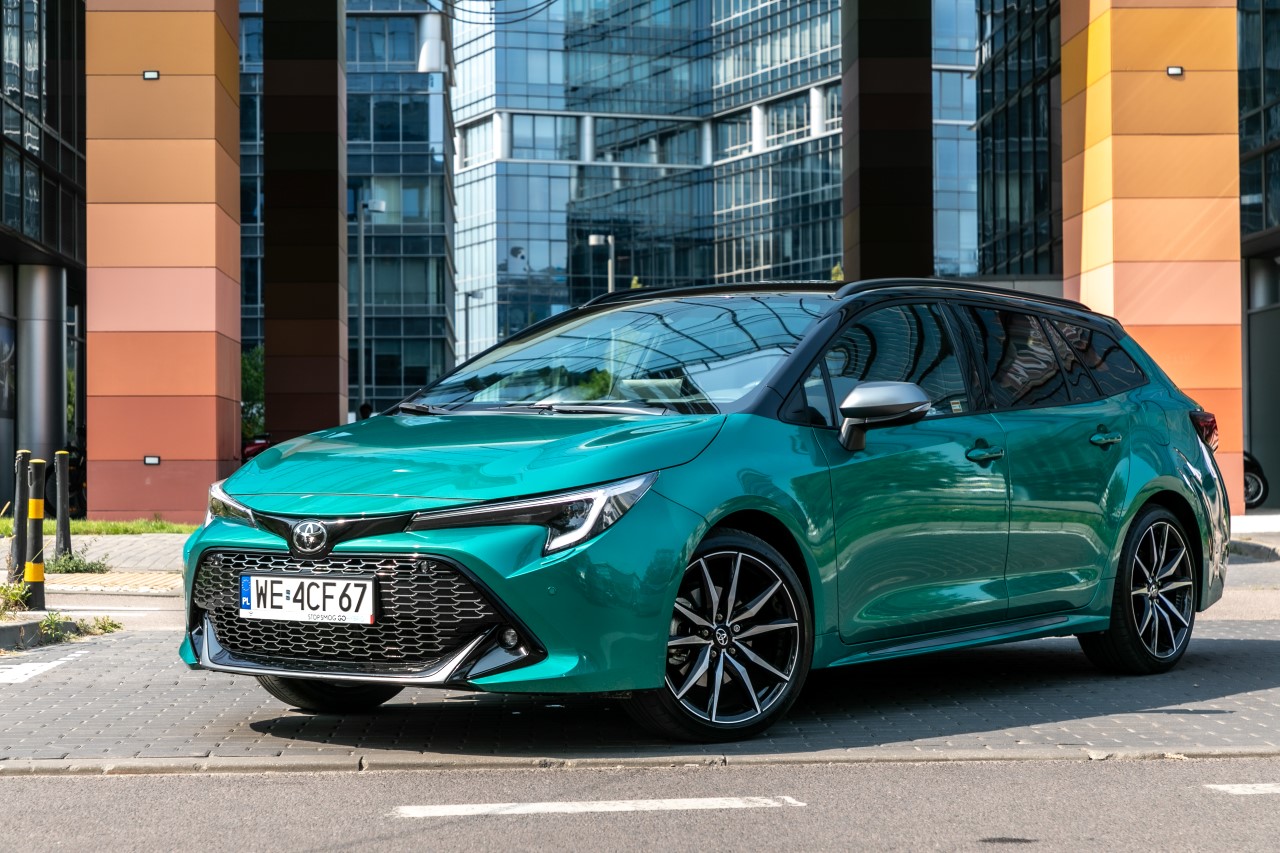 Historyczny rok Toyoty na polskim rynku. Rekordowa liczba zarejestrowanych aut, Corolla najpopularniejszym modelem