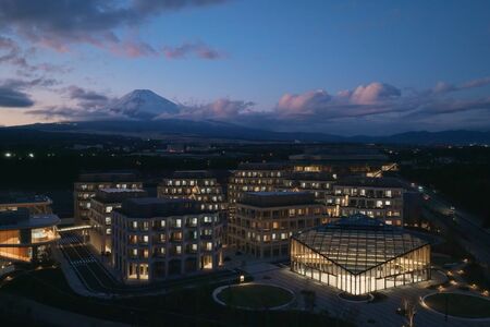 Toyota ukończyła budowę pierwszego etapu inteligentnego miasta Woven City. Jeszcze w tym roku będzie zamieszkałe	