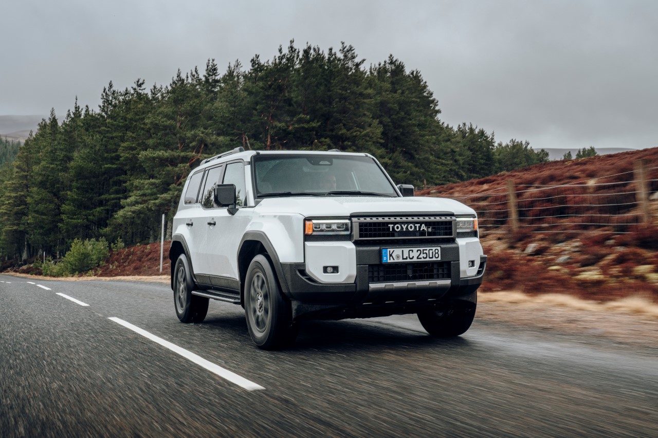 Dni Otwarte Wyprzedaży w salonach Toyoty. Corolla Cross w ofercie specjalnej, Yaris z większym rabatem 