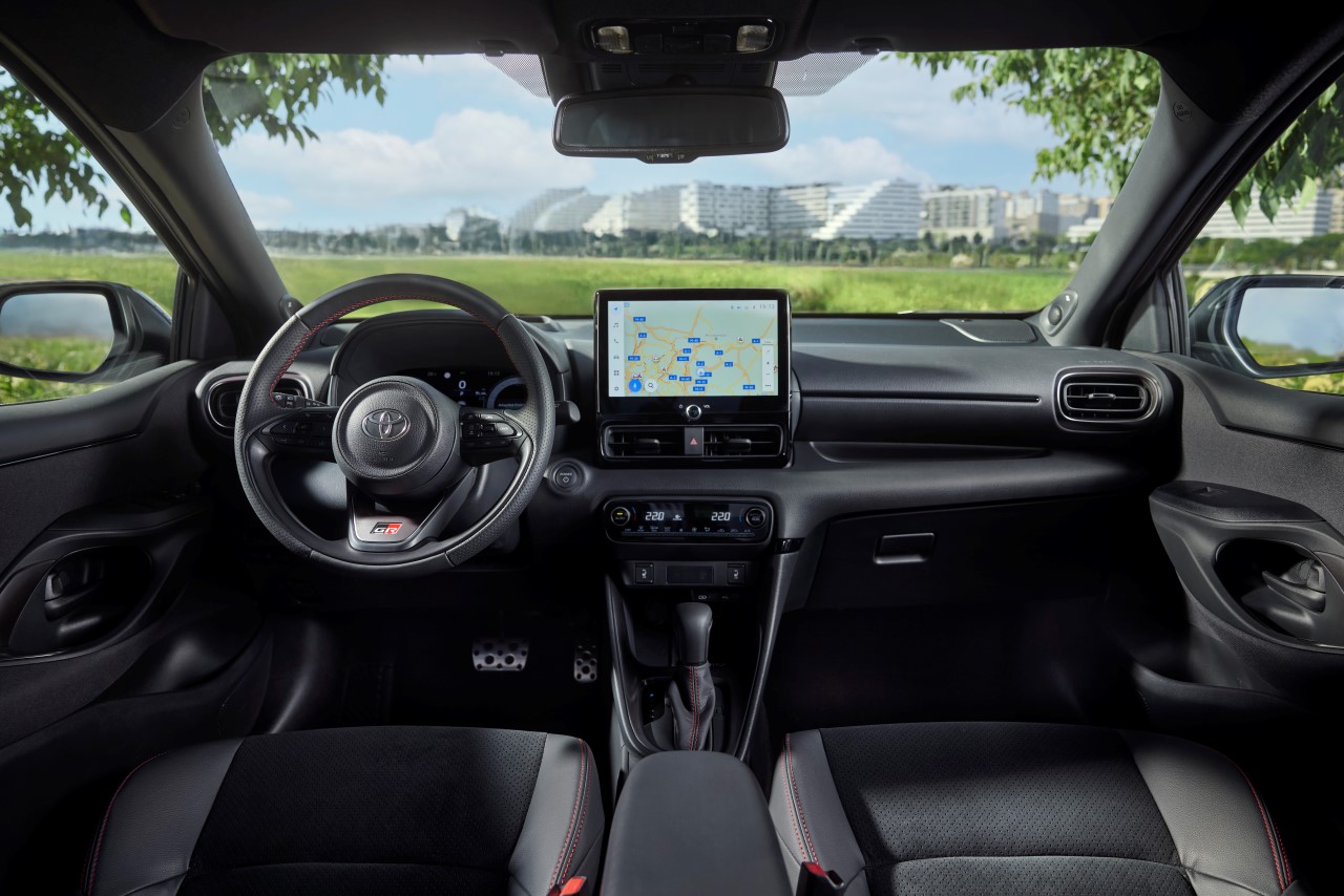 Toyota Yaris zyskała nowe lakiery i nową odsłonę wersji GR SPORT
