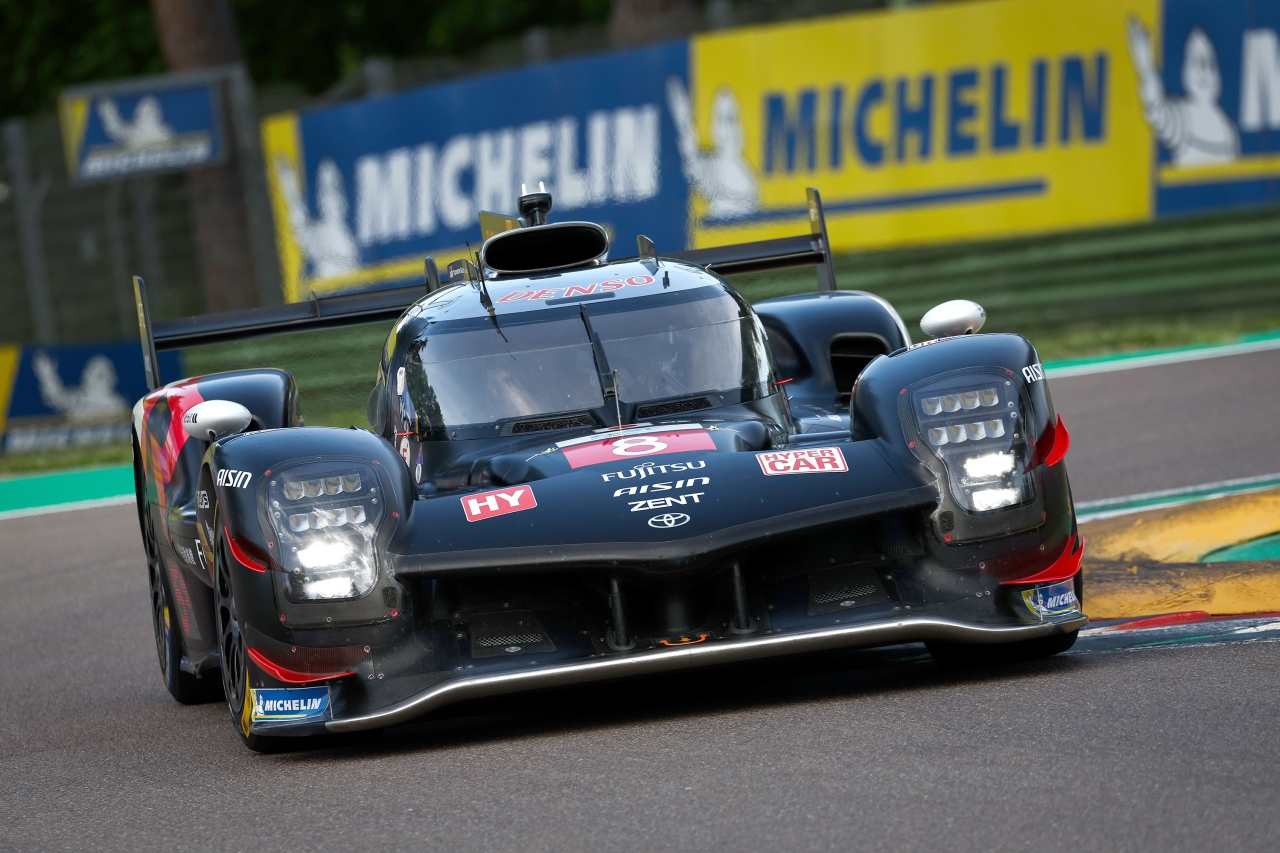 Ciężkie starcie i ważne punkty TOYOTA GAZOO Racing na Imoli