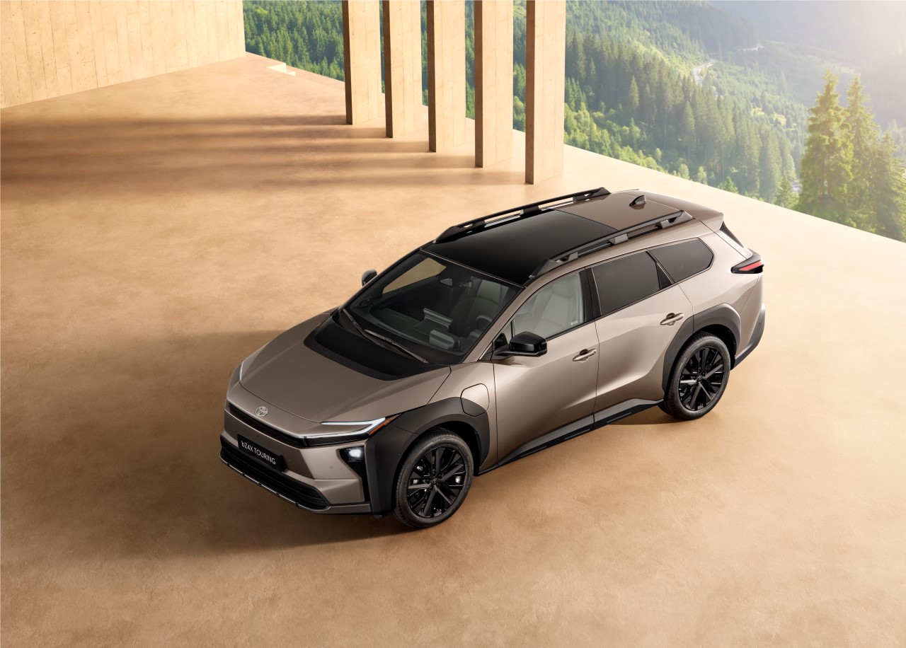 Światowa premiera Toyoty bZ4X Touring. Elektryczny SUV zaprojektowany z myślą o rodzinnych podróżach