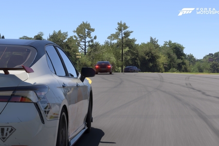 Rozpoczęła się walka w TOYOTA GR CUP DIGITAL 2025