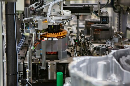 Innowacyjne i niezawodne podzespoły Toyoty powstają w polskich fabrykach