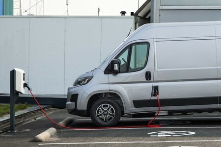 Toyota PROACE MAX Electric z dotacją nawet do 60% kosztów kwalifikowanych w nowym programie NFOŚiGW