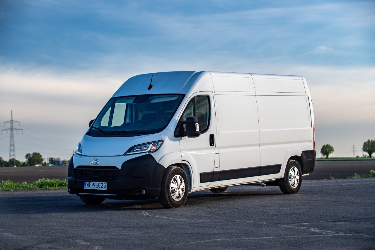 Ponad 10 tys. zarejestrowanych samochodów. Toyota Professional powiększa przewagę na rynku LCV