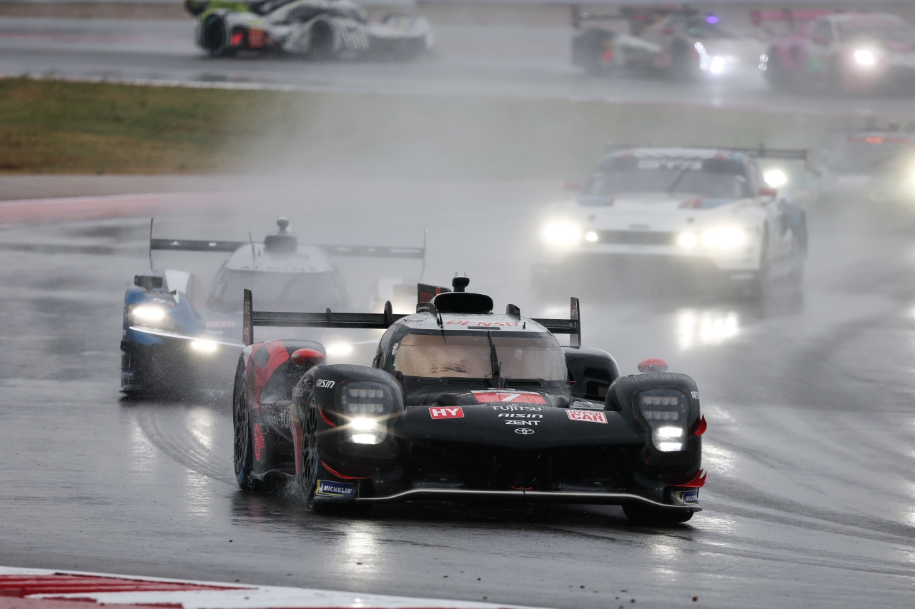 Ciężki pojedynek Toyoty w Lone Star Le Mans na Circuit of the Americas