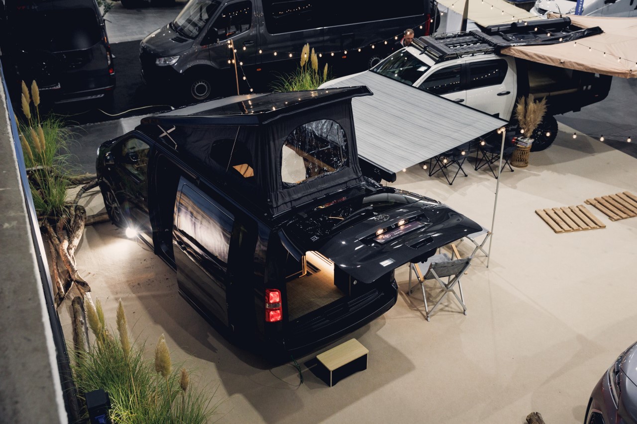 Debiut kampera Toyoty na Caravans Salon Poland. Van PROACE Verso z nową zabudową Tanuki