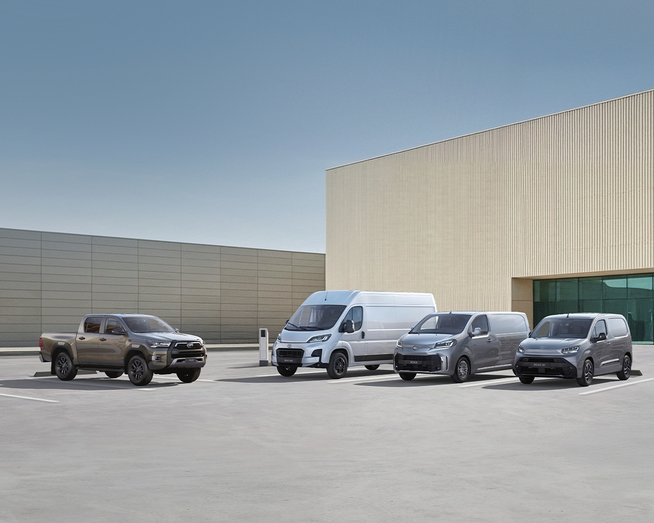 Miesiąc samochodów dostawczych Toyoty. Atrakcyjne rabaty nawet do 99 000 zł