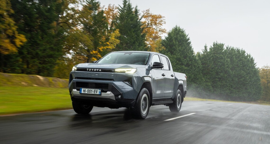 Premiera nowej Toyoty Hilux. Po raz pierwszy także w wersji w pełni elektrycznej
