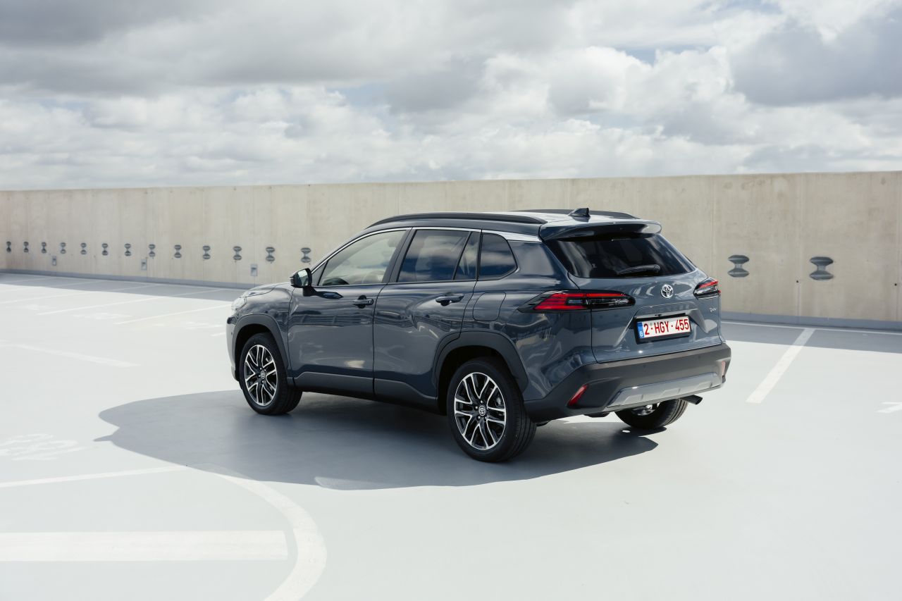 IIHS potwierdza najwyższy poziom bezpieczeństwa samochodów Toyoty. Pięć wyróżnionych modeli