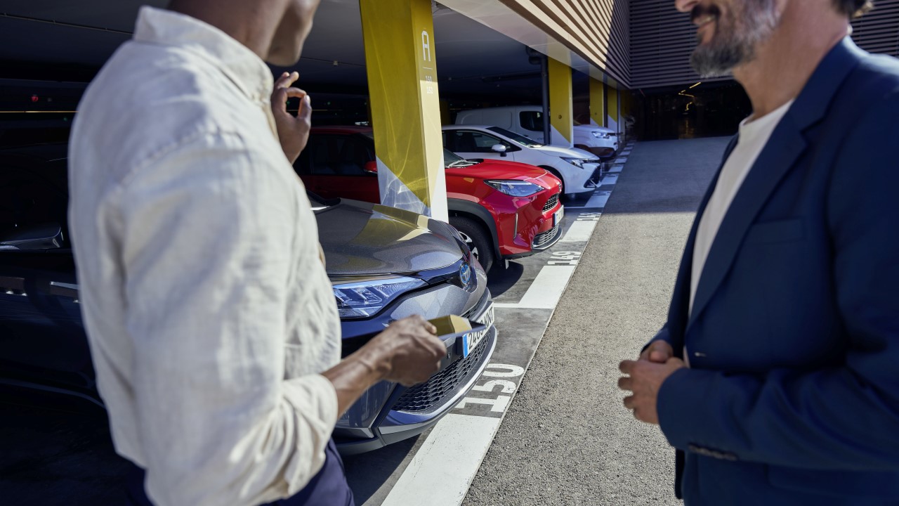 KINTO Join już dostępne w Polsce. Cyfrowa platforma mobilności ułatwia drogę do pracy i do domu