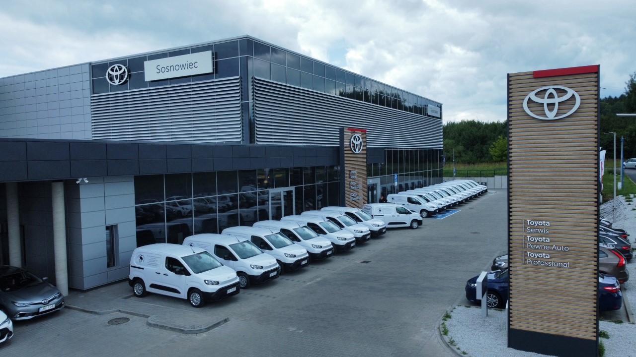 19 Toyot PROACE CITY pomoże w pracy kominiarzom ze Śląska