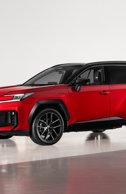 Nowa Toyota RAV4 od 181 600 zł z Ekobonusem. Ruszyła przedsprzedaż SUV-a z najnowszą hybrydą