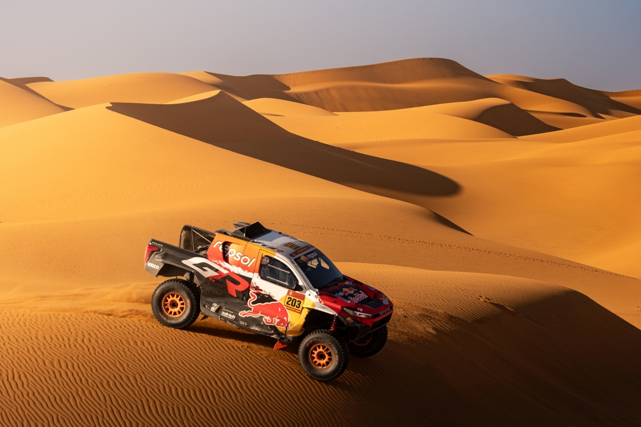 Trzy fabryczne zespoły Toyoty na mecie Rajdu Dakar 2026