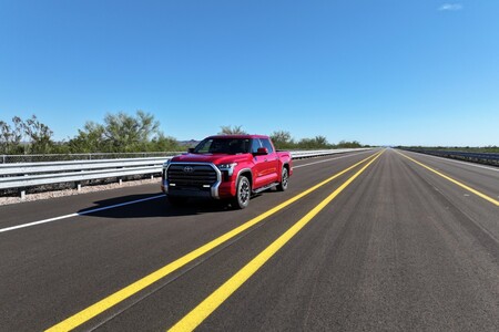 Toyota zmodernizowała zaawansowany ośrodek R&D w USA. Nowe możliwości testów i rozwoju pojazdów