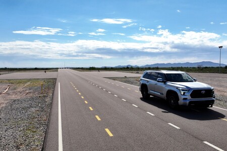 Toyota zmodernizowała zaawansowany ośrodek R&D w USA. Nowe możliwości testów i rozwoju pojazdów