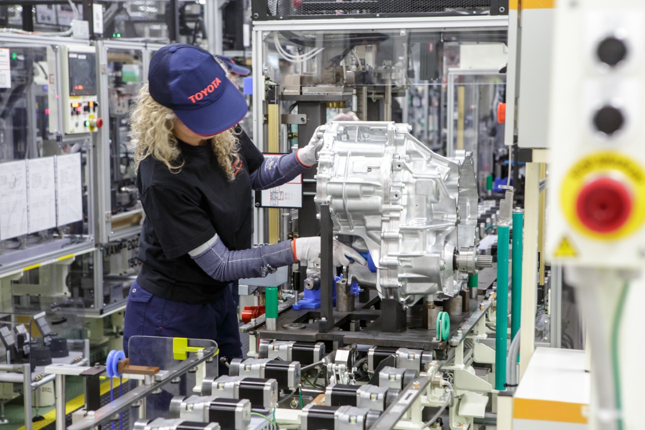 25-lecie Toyota Motor Manufacturing France. Powstają tam hybrydowe Yaris i Yaris Cross