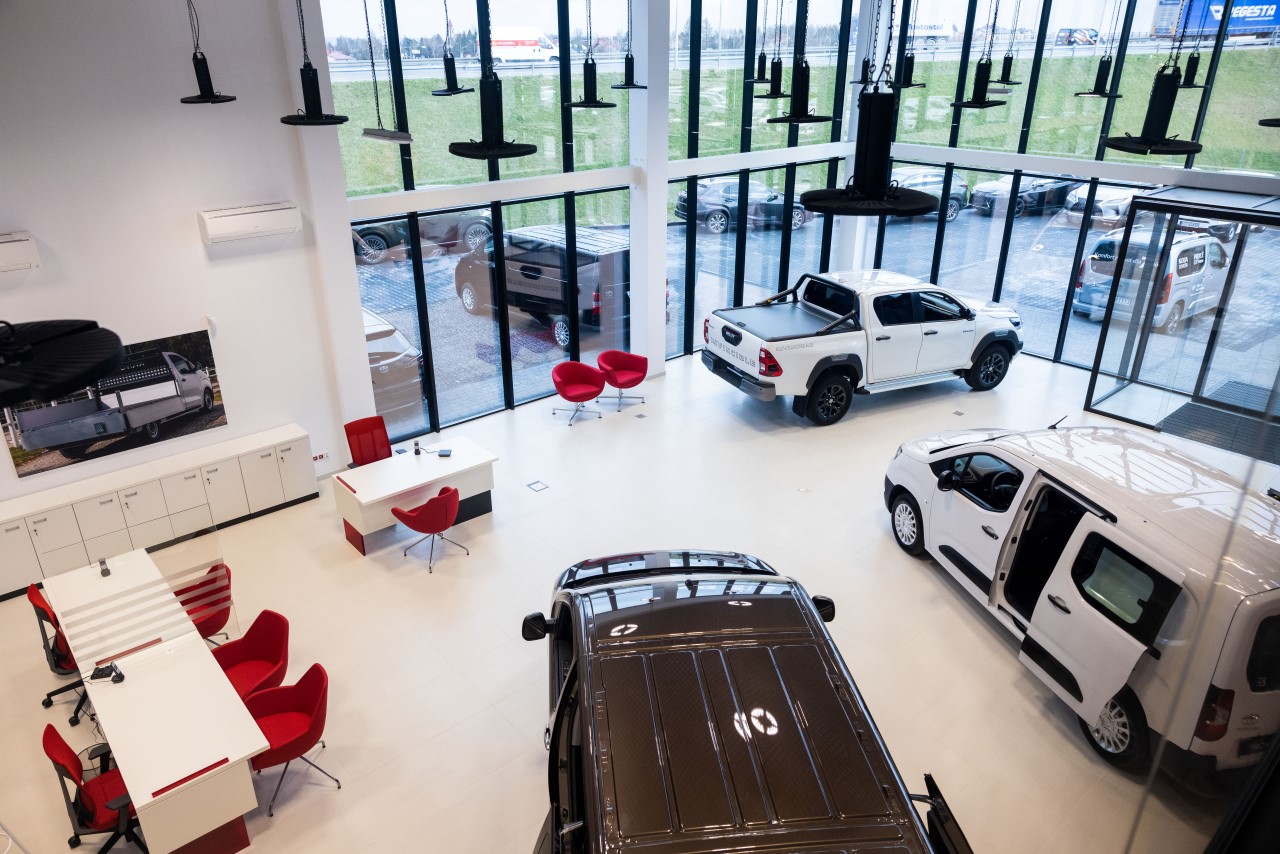 Specjalistyczna sieć Toyota Professional to szeroka gama modeli i zabudów oraz kompleksowe programy gwarancyjne