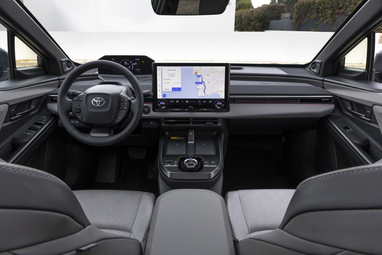 Nowa Toyota C-HR+ z największym zasięgiem w gamie elektrycznych modeli marki