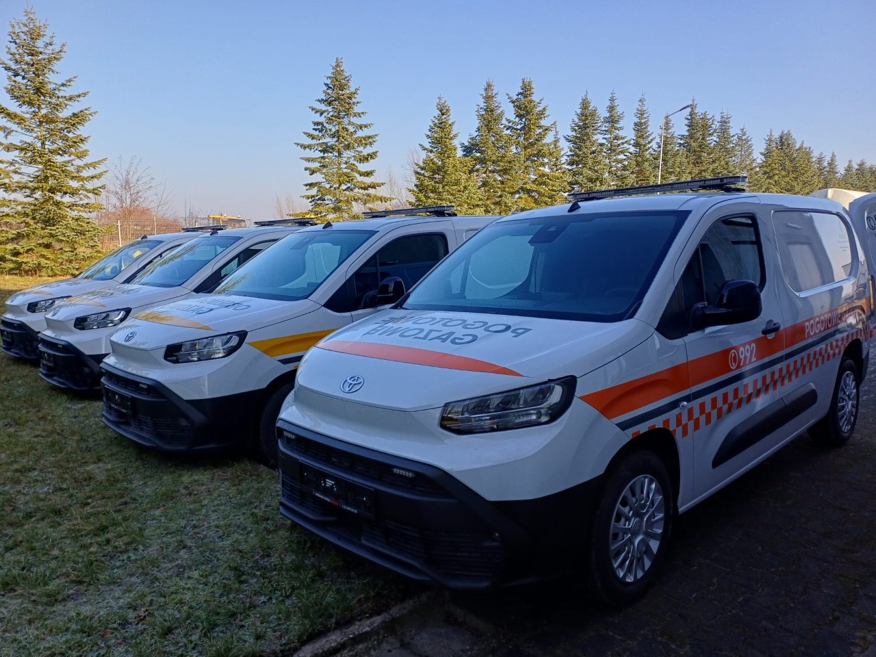 18 Toyot PROACE CITY Long z zabudową serwisową dla Polskiej Spółki Gazownictwa