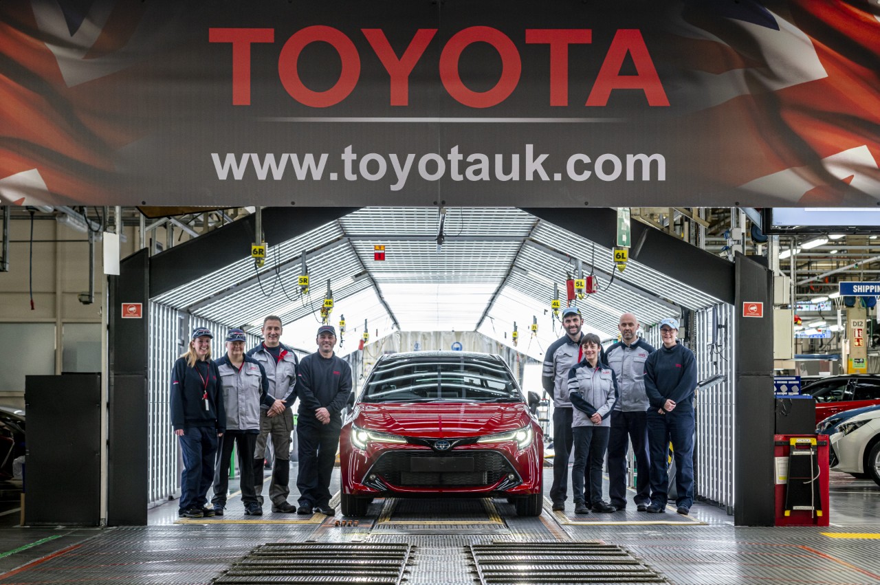 Fabryka Zrównoważonego Obiegu Toyoty. Jak zużyte felgi aluminiowe wykorzystywane są w produkcji silników do Corolli 