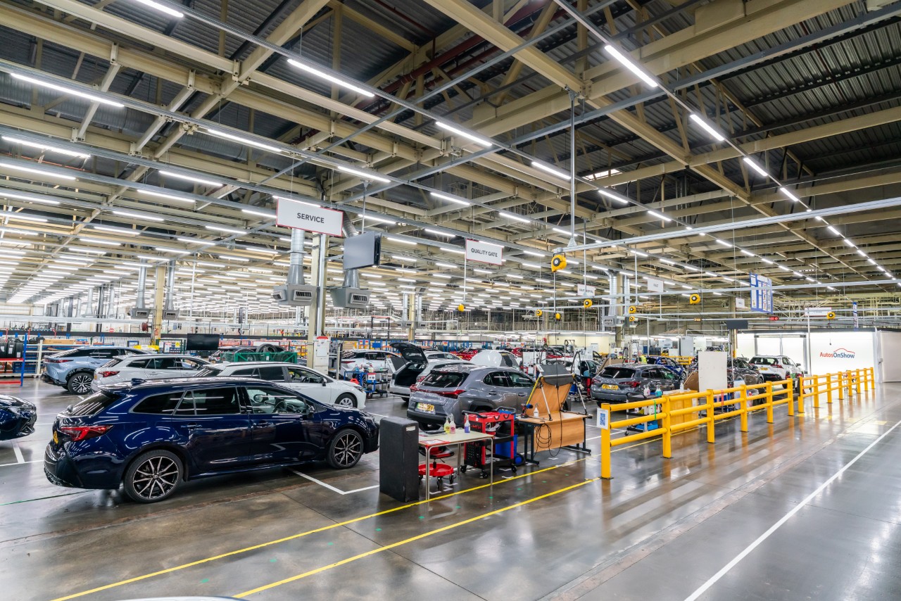 Fabryka Zrównoważonego Obiegu Toyoty. Jak zużyte felgi aluminiowe wykorzystywane są w produkcji silników do Corolli 