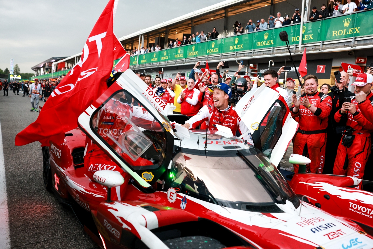 WEC 2026: Toyota zdobywa 50. zwycięstwo – dublet TR010 HYBRID na Imoli