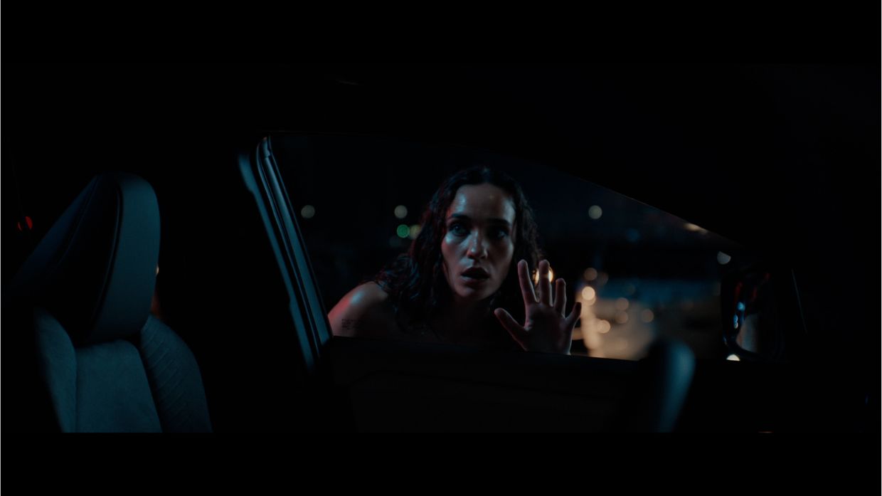 Elektryczna Toyota C-HR+ na ulicach Gdańska i Warszawy w najnowszym europejskim spocie reklamowym 