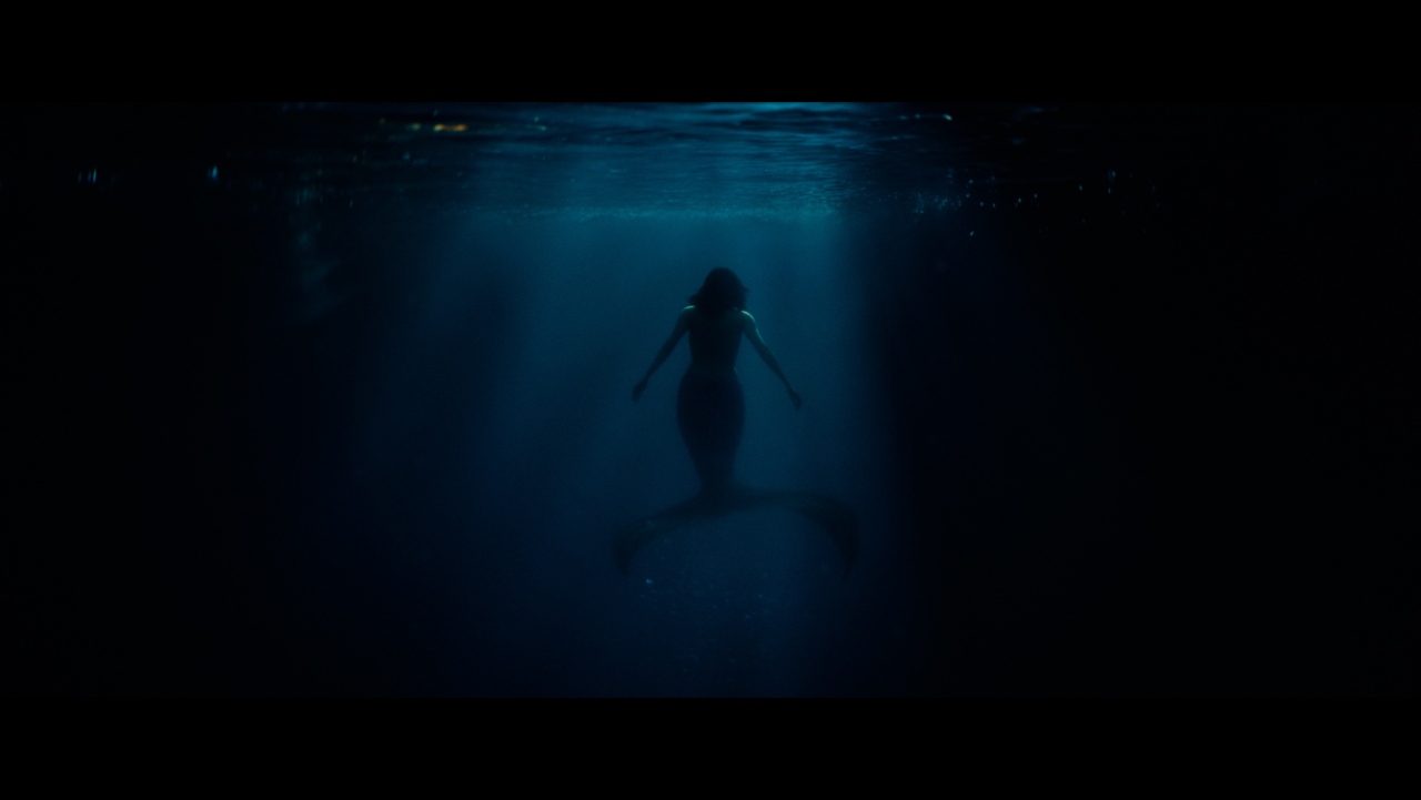 Elektryczna Toyota C-HR+ na ulicach Gdańska i Warszawy w najnowszym europejskim spocie reklamowym 