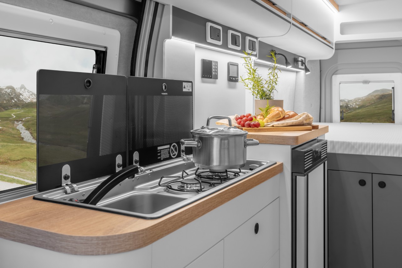 Przedpremierowy pokaz Toyoty PROACE MAX Tanuki na Camper Caravan Show