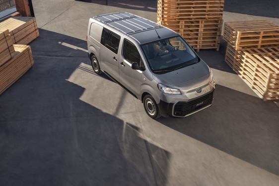 Najmocniejsze Toyoty PROACE z automatyczną skrzynią biegów z dodatkowym rabatem i krótkim czasem oczekiwania