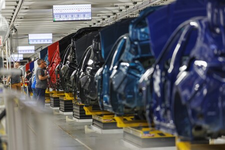 Toyota zainwestuje ponad miliard dolarów w amerykańskie fabryki. Zwiększenie mocy produkcyjnych oraz kolejna linia montażowa dla aut elektrycznych
