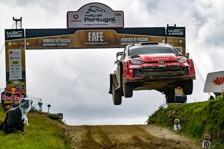 Podwójne podium TGR-WRT w Rajdzie Portugalii. Dramatyczny zwrot akcji w finale