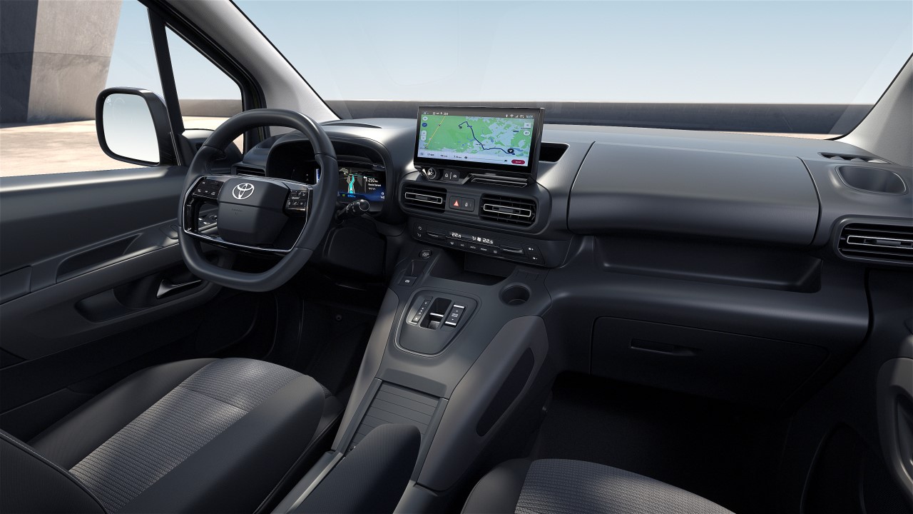 Wszechstronna Toyota PROACE CITY Verso alternatywą dla SUV-ów. Rodzinne auto dostępne z krótkim terminem odbioru