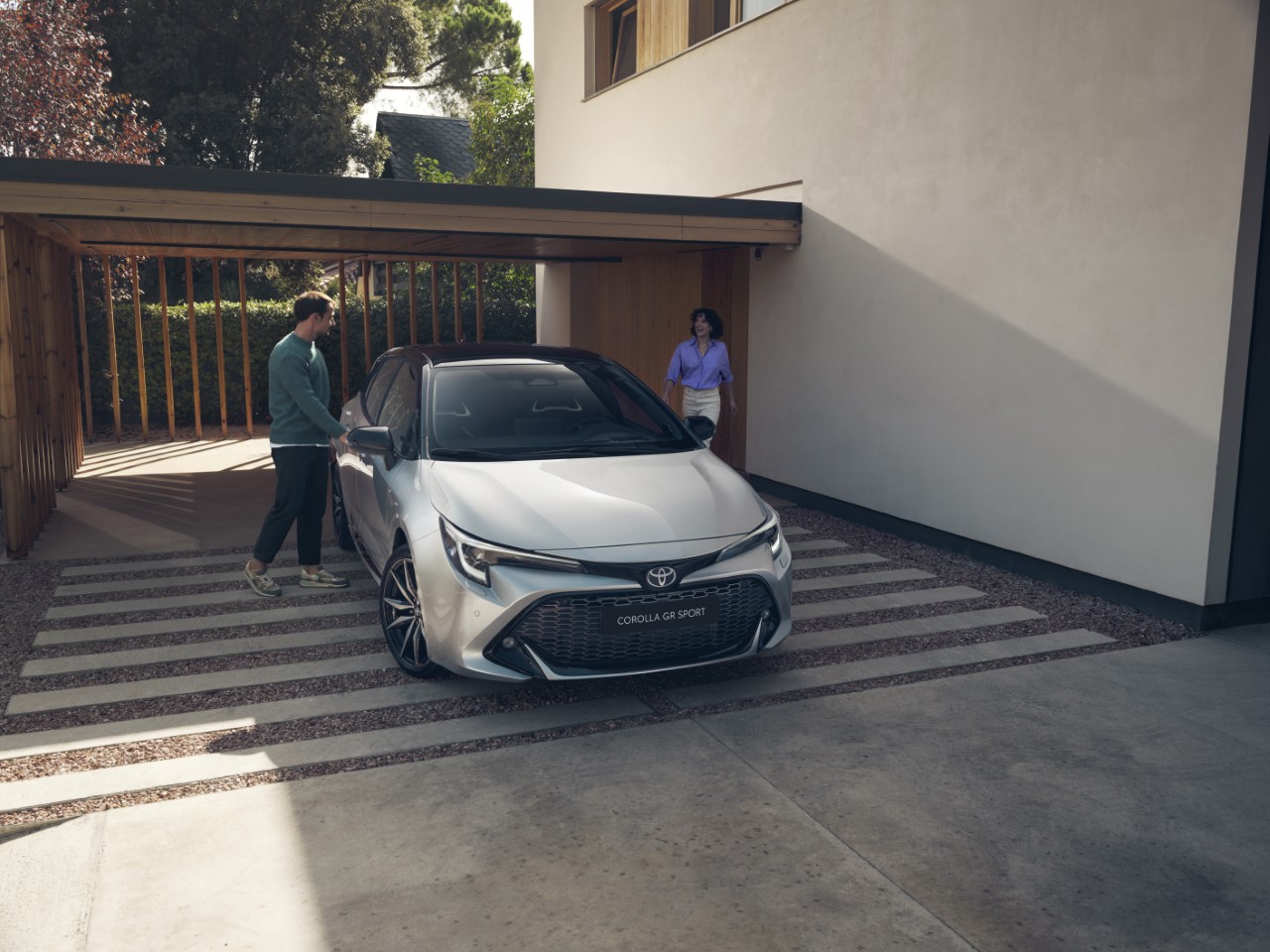 Spokój użytkowania przez długie lata. Gwarancja do 10 lat lub 1 000 000 km na akumulatory modeli hybrydowych i elektrycznych Toyoty