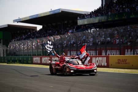 Toyota triumfuje w 24h Le Mans. Szóste zwycięstwo marki w legendarnym wyścigu