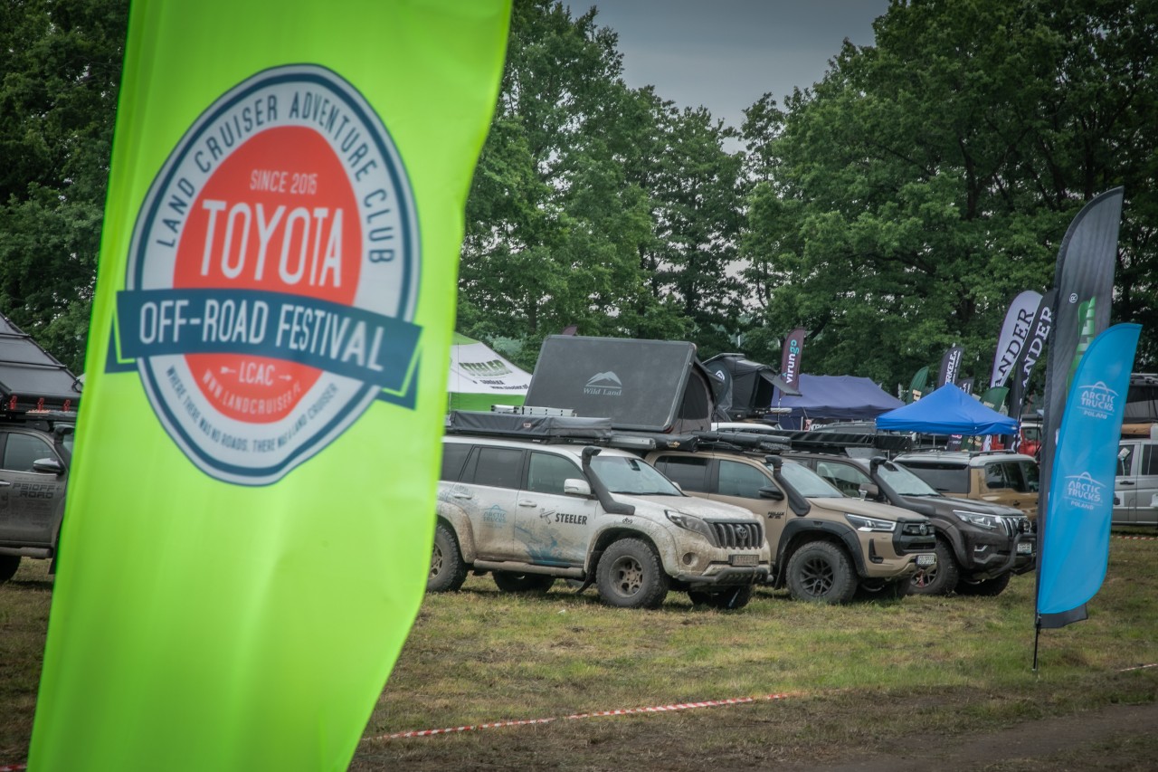 Ponad 150 załóg na Toyota Off-Road Festival. Miłośnicy terenowych Toyot spotkali się na Mazurach