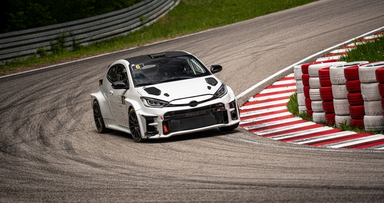 TOYOTA GR CUP 2026: Tor Kielce, SuperOES i historyczny debiut Forza Horizon 6