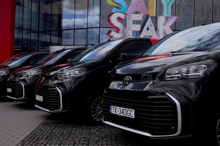 20 Toyot z rodziny PROACE we flocie Komfort S.A.