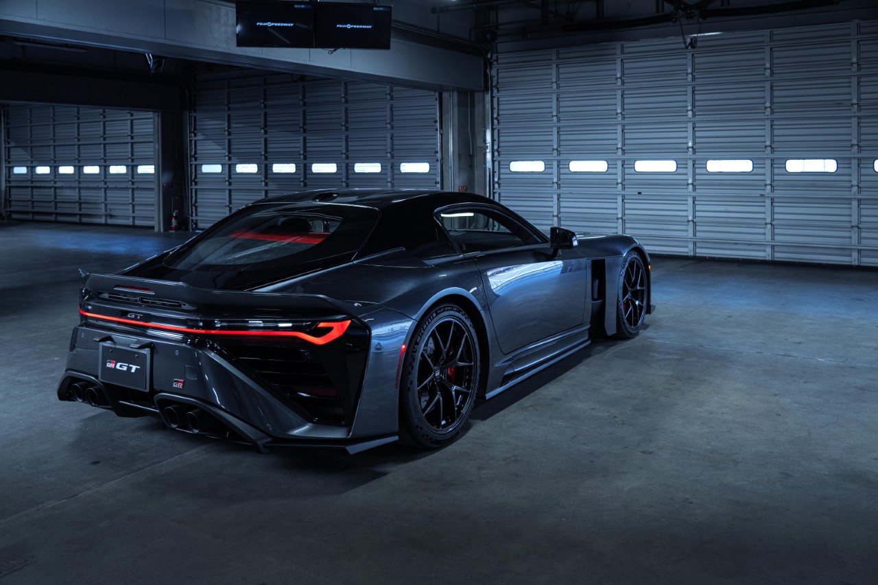 GR GT i GR GT3 bez kamuflażu na Goodwood Festival of Speed 2026