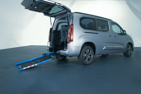 Toyota PROACE CITY Verso z zabudową Gruau dostępna od ręki. Z dofinansowaniem PFRON kosztuje już od 39 513 zł