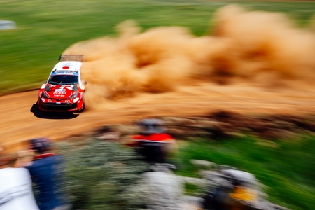Rajd Akropolu WRC: Sébastien Ogier wygrywa, podwójne podium TOYOTA GAZOO Racing WRT
